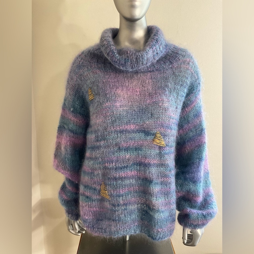 Hand-knit Pullover Women's Size XL Angora Cowl Neck Sweater Visible Mended